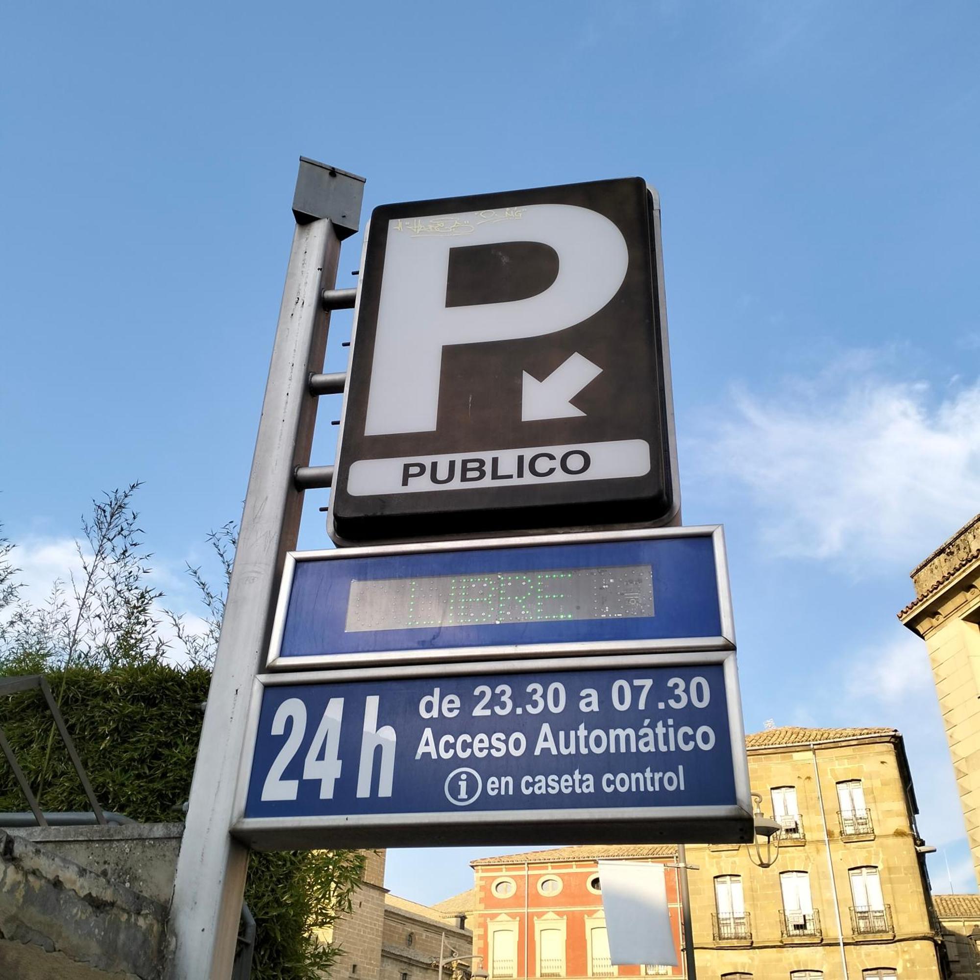 Alojamiento Mercado de Abastos Úbeda Exterior foto